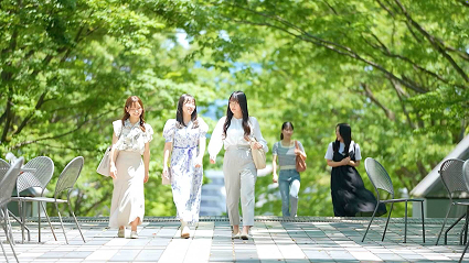 自然の中で、のびのび学べる